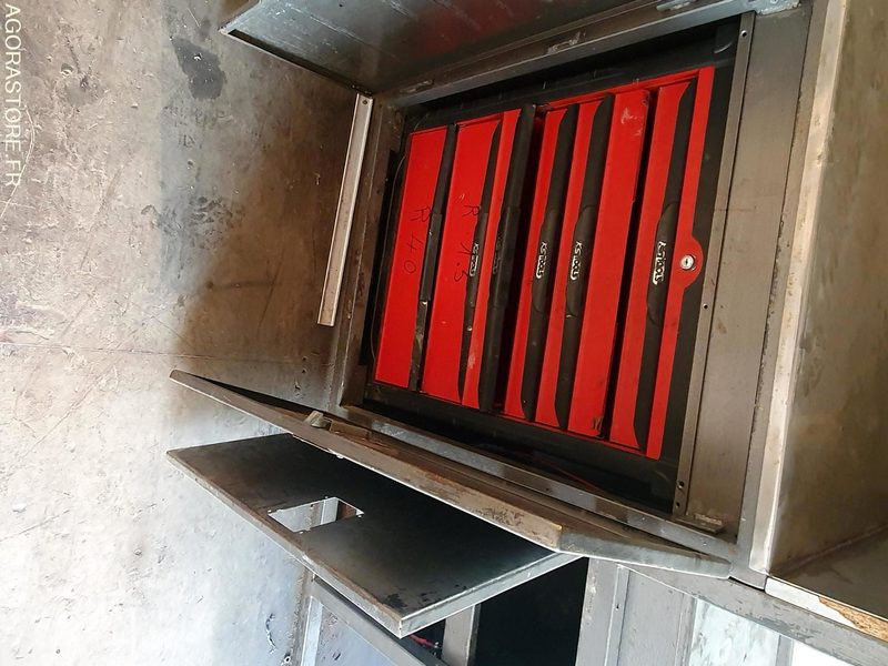 Camión CAMION PORTEUR RENAULT ATELIER ET BASE DE VIE: foto 7 Camión CAMION PORTEUR RENAULT ATELIER ET BASE DE VIE: foto 7