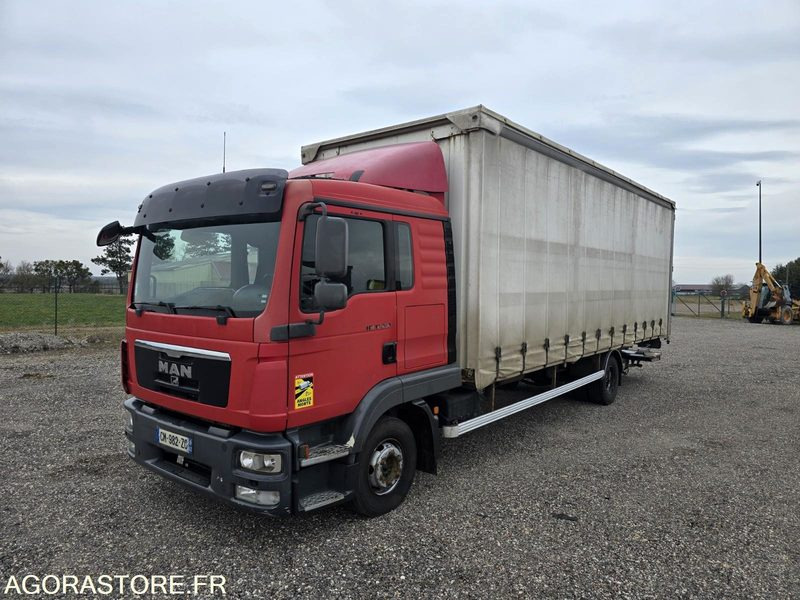 MAN TGL 12.250 - 2012 - 697000km - Camion Ridelles Coulissantes - Camión: foto 1 MAN TGL 12.250 - 2012 - 697000km - Camion Ridelles Coulissantes - Camión: foto 1
