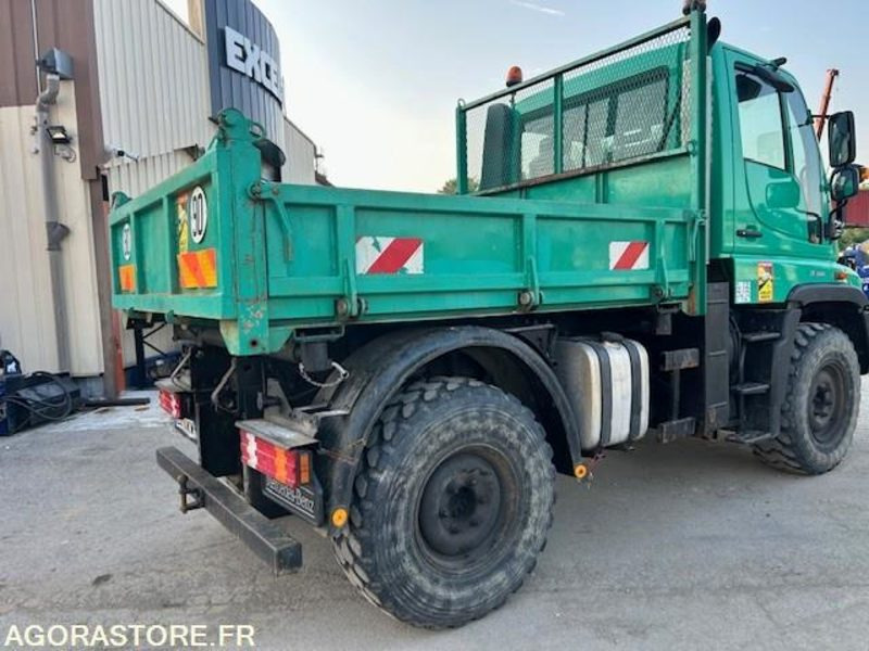 MERCEDES UNIMOG U300C VERSION COMMUNALE 2003 38210 KM - Camión: foto 4 MERCEDES UNIMOG U300C VERSION COMMUNALE 2003 38210 KM - Camión: foto 4