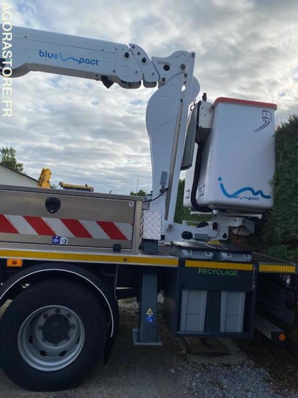 Nacelle Renault D - carrosserie France Elevateurs juin 2025 - NEUF - Camión: foto 2 Nacelle Renault D - carrosserie France Elevateurs juin 2025 - NEUF - Camión: foto 2