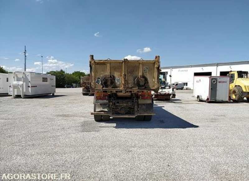 Porteur 8x4 Renault KERAX - DL116LZ - 2005 / 727486 KM (ML557) - Camión: foto 4 Porteur 8x4 Renault KERAX - DL116LZ - 2005 / 727486 KM (ML557) - Camión: foto 4