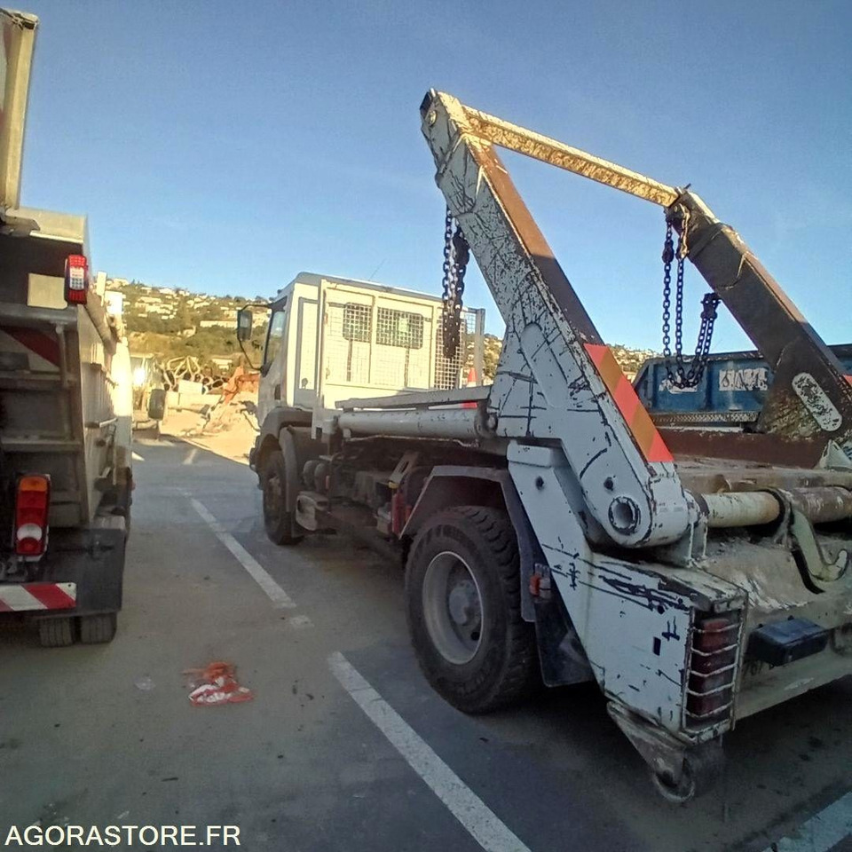 Renault Kerax multi benne à chaine - Camión: foto 1 Renault Kerax multi benne à chaine - Camión: foto 1