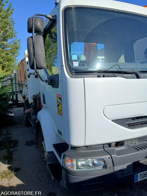 Renault Midlum benne 1063 YR 42 - Camión: foto 2 Renault Midlum benne 1063 YR 42 - Camión: foto 2