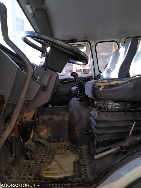 Renault double cabine, tri benne M140 Midlimer - Camión: foto 5 Renault double cabine, tri benne M140 Midlimer - Camión: foto 5