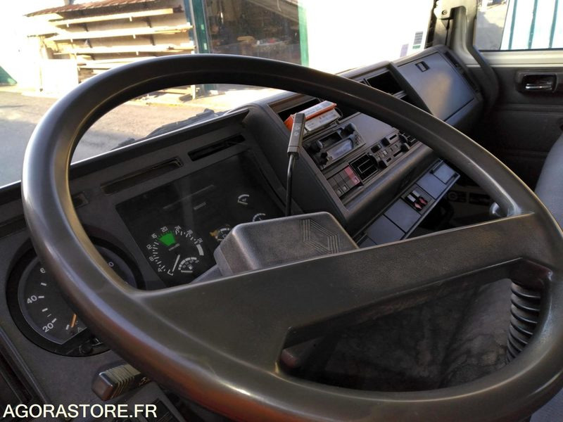 Renault double cabine, tri benne M140 Midlimer - Camión: foto 4 Renault double cabine, tri benne M140 Midlimer - Camión: foto 4
