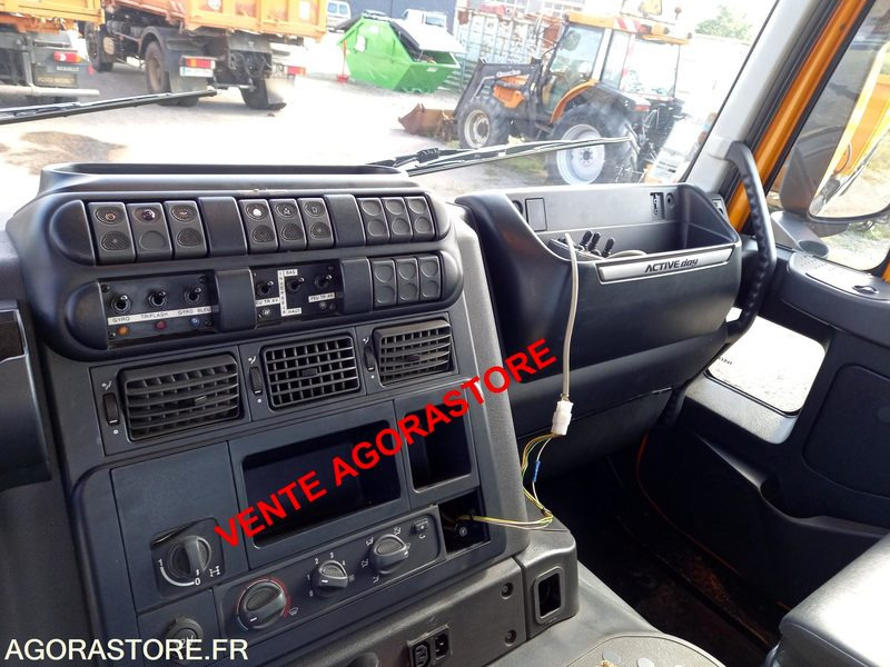Camión Vends IVECO 4X2: foto 14 Camión Vends IVECO 4X2: foto 14