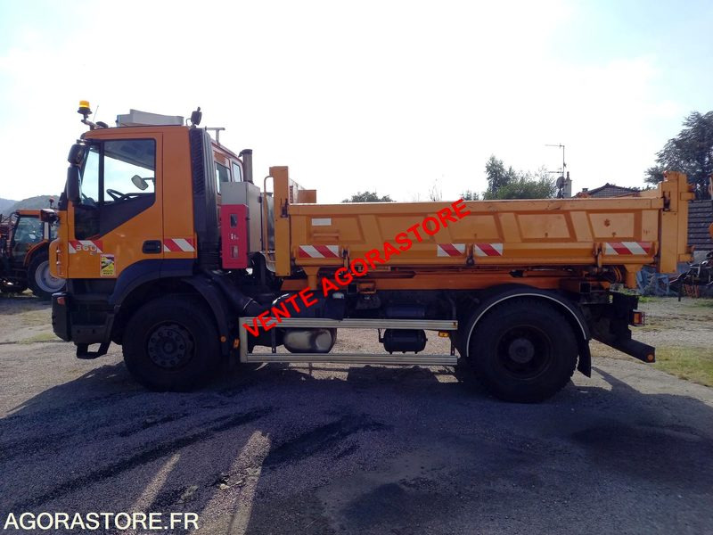 Camión Vends IVECO 4X2: foto 8 Camión Vends IVECO 4X2: foto 8
