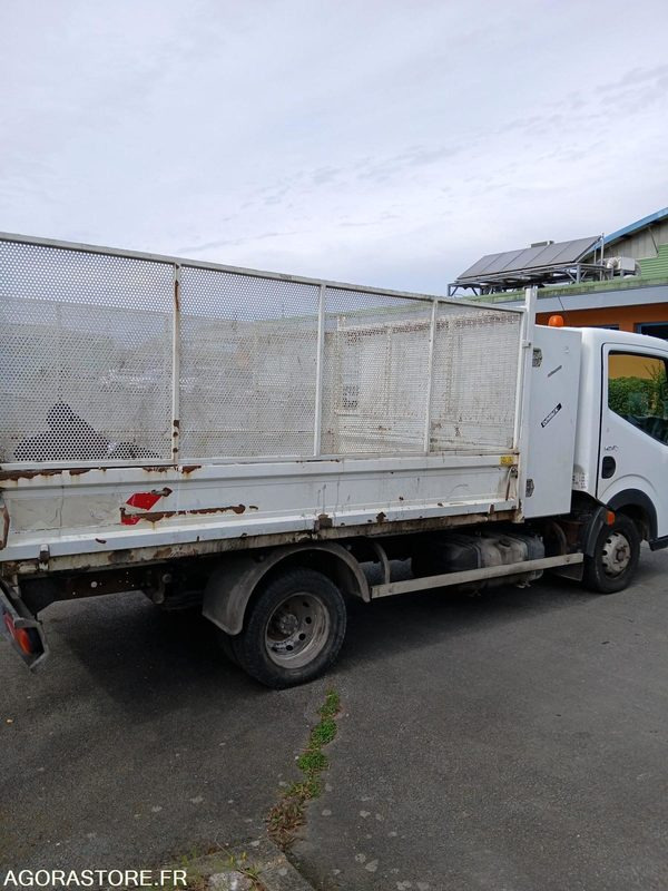 Camion benne RENAULT MAXITY - 310362 km - 2007 - Furgoneta basculante: foto 5 Camion benne RENAULT MAXITY - 310362 km - 2007 - Furgoneta basculante: foto 5