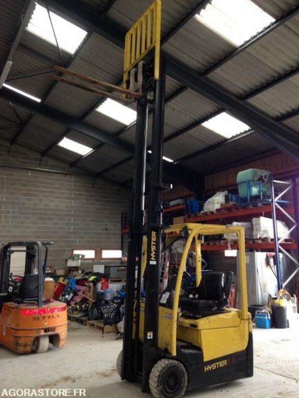 Chariot frontal 3 roues 2014 - Hyster A1.3 XNT - Carretilla elevadora eléctrica: foto 2 Chariot frontal 3 roues 2014 - Hyster A1.3 XNT - Carretilla elevadora eléctrica: foto 2