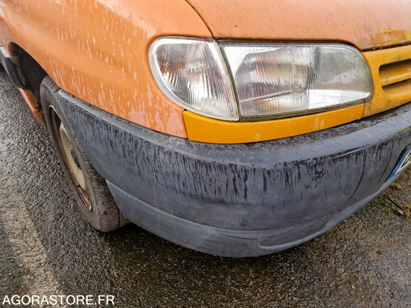 Citroën Berlingo- 128088 -2002- BS720MD - Furgoneta pequeña: foto 5 Citroën Berlingo- 128088 -2002- BS720MD - Furgoneta pequeña: foto 5