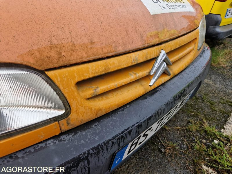 Citroën Berlingo- 128088 -2002- BS720MD - Furgoneta pequeña: foto 4 Citroën Berlingo- 128088 -2002- BS720MD - Furgoneta pequeña: foto 4