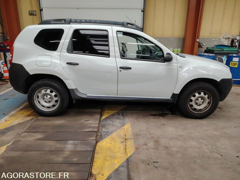 DACIA DUSTER - SUV/ Todoterreno: foto 1 DACIA DUSTER - SUV/ Todoterreno: foto 1