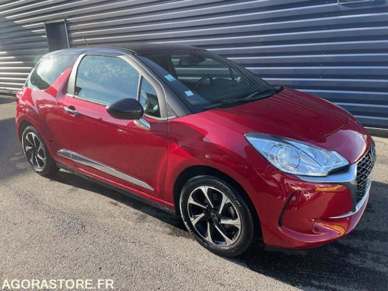DS3SOCHIC PT 110cv. 11/2016. 107150 KM - Coche: foto 2 DS3SOCHIC PT 110cv. 11/2016. 107150 KM - Coche: foto 2