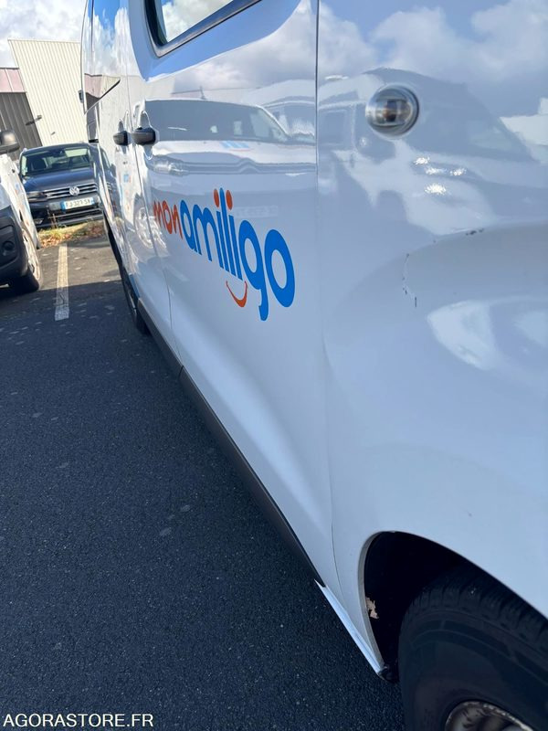 Minibús, Furgoneta de pasajeros EZ-034-TN - Roulant - CITROEN JUMPY SPACE TOURER - VP - 203 689 Kms: foto 10