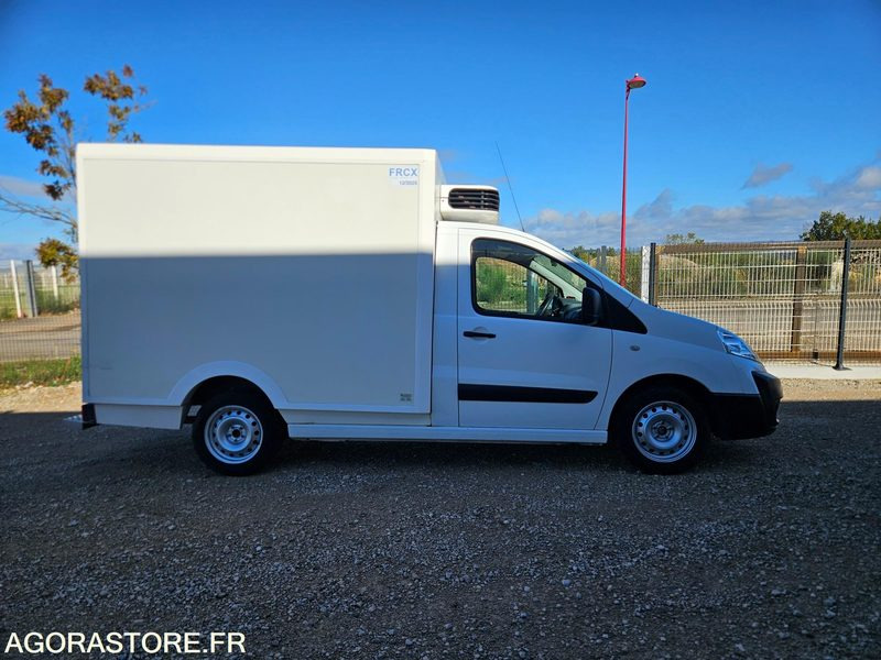 FIAT SCUDO 2.0 130 CAISSE FRIGORIFIQUE FRCX 3 PLACES - Furgoneta frigorifica: foto 3 FIAT SCUDO 2.0 130 CAISSE FRIGORIFIQUE FRCX 3 PLACES - Furgoneta frigorifica: foto 3
