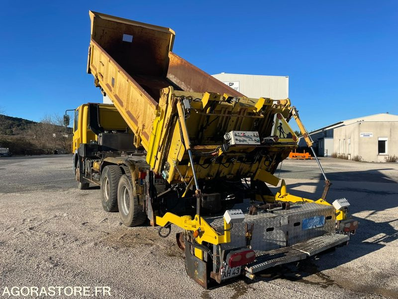 FINISSEUR D’INTERVENTION RAPIDE - DAF - FIR 3000 - 2003 / 335000 KM - Distribuidor de asfalto: foto 1 FINISSEUR D’INTERVENTION RAPIDE - DAF - FIR 3000 - 2003 / 335000 KM - Distribuidor de asfalto: foto 1