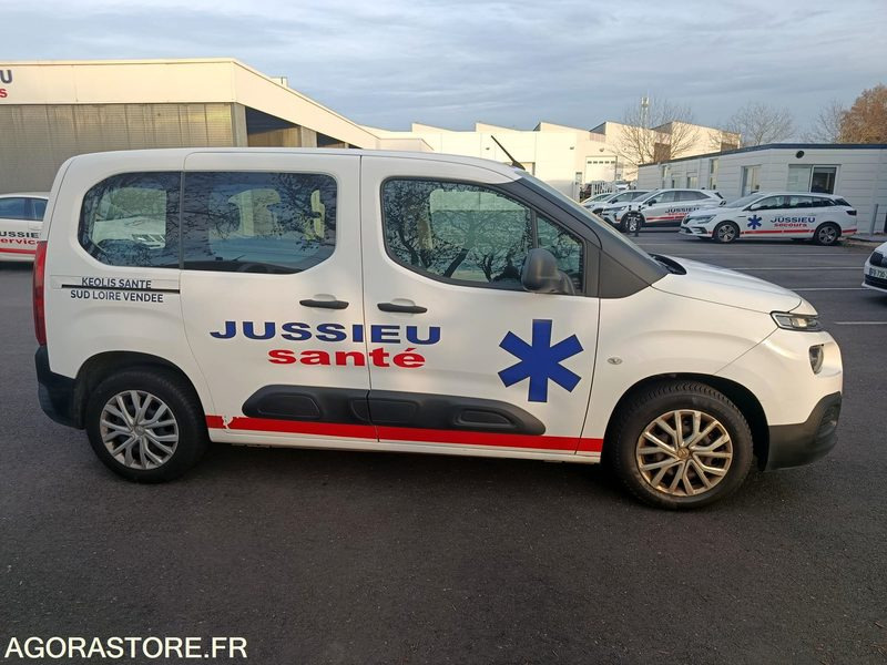 FN-712-JE - Non Roulant - "PP" - CITROEN BERLINGO - VP - 168 082 Kms - Coche: foto 1 FN-712-JE - Non Roulant - "PP" - CITROEN BERLINGO - VP - 168 082 Kms - Coche: foto 1
