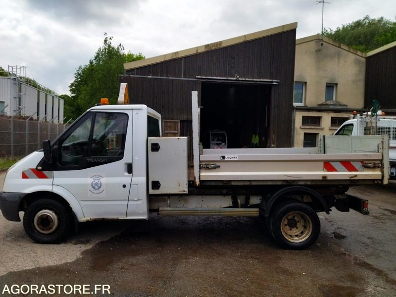 FORD TRANSIT BENNE SIMPLE CABINE DE 2006 - Furgoneta basculante: foto 4 FORD TRANSIT BENNE SIMPLE CABINE DE 2006 - Furgoneta basculante: foto 4