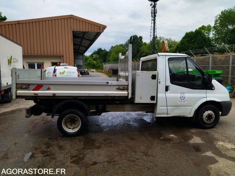 FORD TRANSIT BENNE SIMPLE CABINE DE 2006 - Furgoneta basculante: foto 2 FORD TRANSIT BENNE SIMPLE CABINE DE 2006 - Furgoneta basculante: foto 2