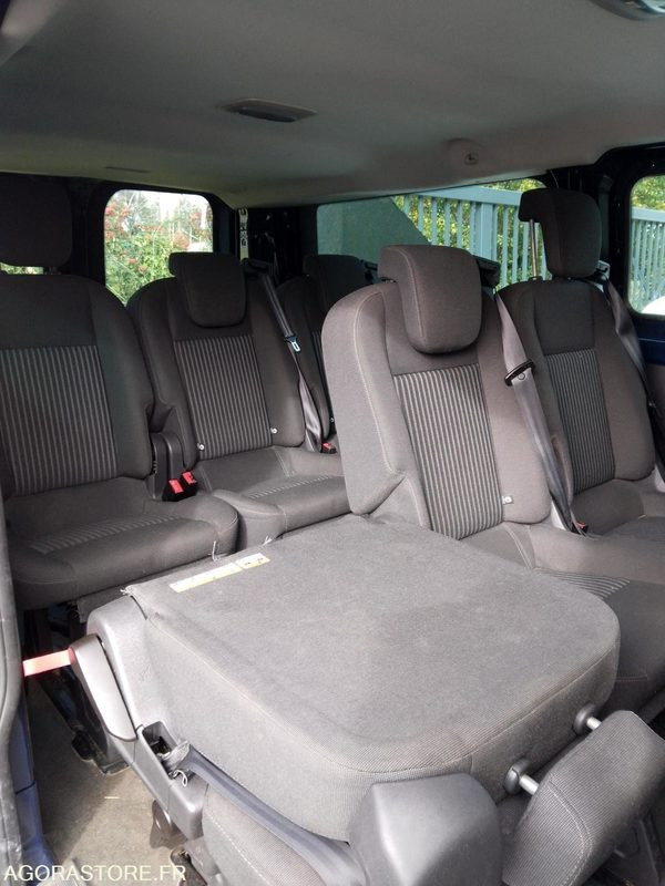 Minibús, Furgoneta de pasajeros FORD - TRANSIT - Non roulant - 2015 (202 500km): foto 8 Minibús, Furgoneta de pasajeros FORD - TRANSIT - Non roulant - 2015 (202 500km): foto 8