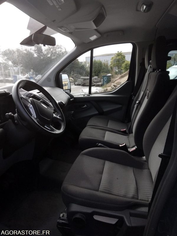 Minibús, Furgoneta de pasajeros FORD - TRANSIT - Non roulant - 2015 (202 500km): foto 7 Minibús, Furgoneta de pasajeros FORD - TRANSIT - Non roulant - 2015 (202 500km): foto 7