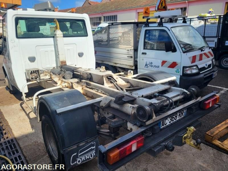 FORD transit avec système ampirol (sans contrôle technique) - Furgoneta basculante: foto 3 FORD transit avec système ampirol (sans contrôle technique) - Furgoneta basculante: foto 3