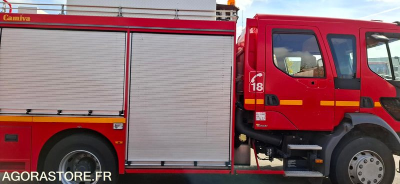 FOURGON POMPE TONNE SR - RENAULT PREMIUM - 9932 ZW 29 - Camión de bomberos: foto 4 FOURGON POMPE TONNE SR - RENAULT PREMIUM - 9932 ZW 29 - Camión de bomberos: foto 4
