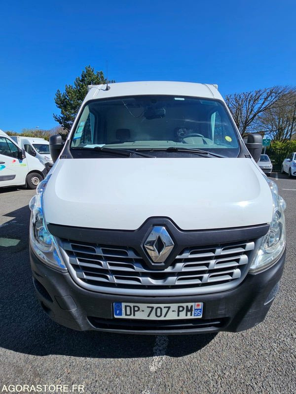 FOURGON - RENAULT MASTER - 2015 - 175000KM (DP707PM) - Furgón: foto 2 FOURGON - RENAULT MASTER - 2015 - 175000KM (DP707PM) - Furgón: foto 2