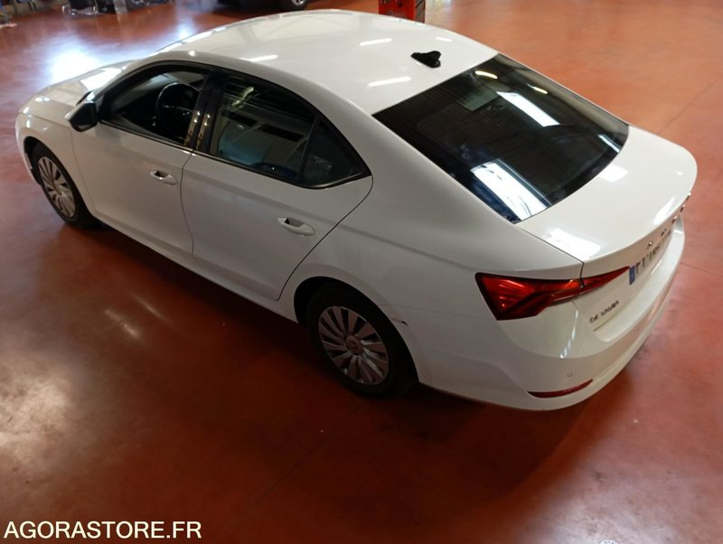 FY-185-TK - Non Roulant - PP - SKODA OCTAVIA - VP - 220 708 Kms - Coche: foto 2 FY-185-TK - Non Roulant - PP - SKODA OCTAVIA - VP - 220 708 Kms - Coche: foto 2