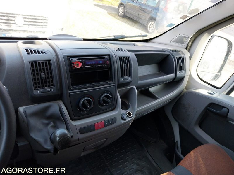 Fiat Ducato de 2009 - 76 399 kms ( AB-774-WB) - Furgón: foto 5 Fiat Ducato de 2009 - 76 399 kms ( AB-774-WB) - Furgón: foto 5