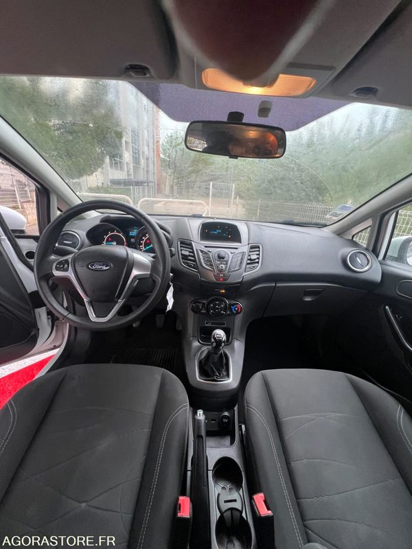 Ford Fiesta 1.0 EcoBoost Trend. 100cv 5cv - Coche: foto 4 Ford Fiesta 1.0 EcoBoost Trend. 100cv 5cv - Coche: foto 4
