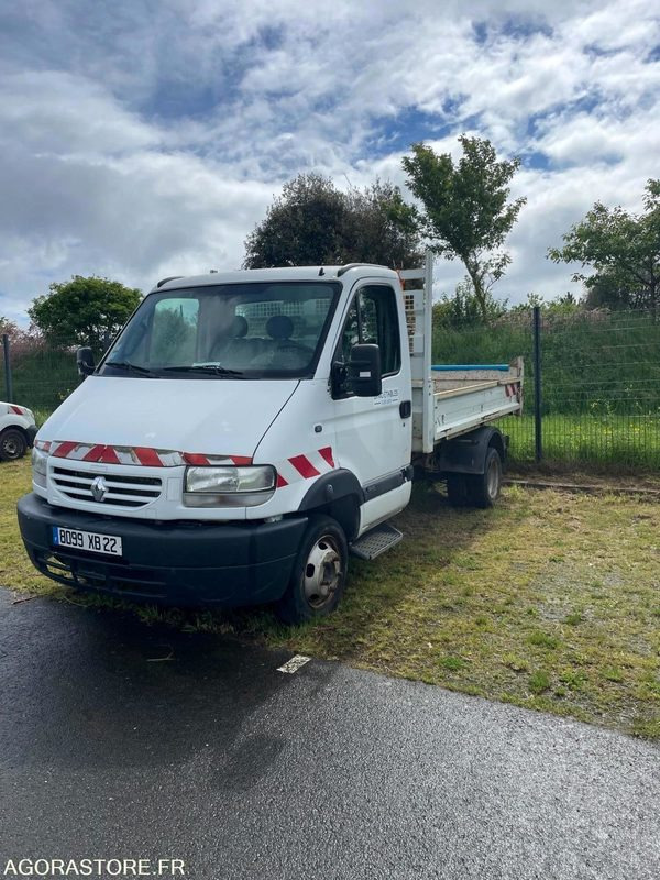 RENAULT - 150897 KM - Furgoneta: foto 1 RENAULT - 150897 KM - Furgoneta: foto 1