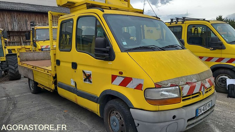 RENAULT MASTER BENNE - 2002 - 322617 KM - Furgoneta: foto 1 RENAULT MASTER BENNE - 2002 - 322617 KM - Furgoneta: foto 1