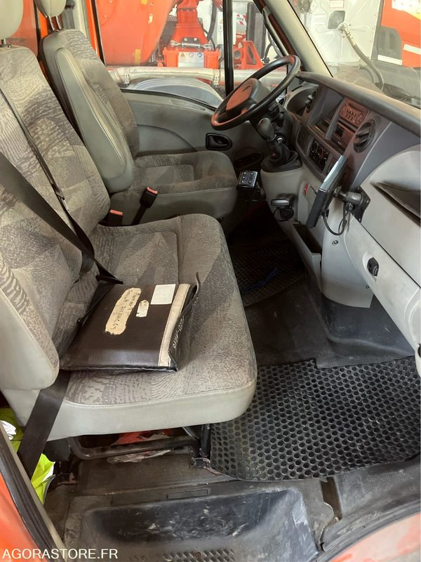 Renault Master - 2005 - 43161kms (P2001716) - Furgoneta: foto 5 Renault Master - 2005 - 43161kms (P2001716) - Furgoneta: foto 5