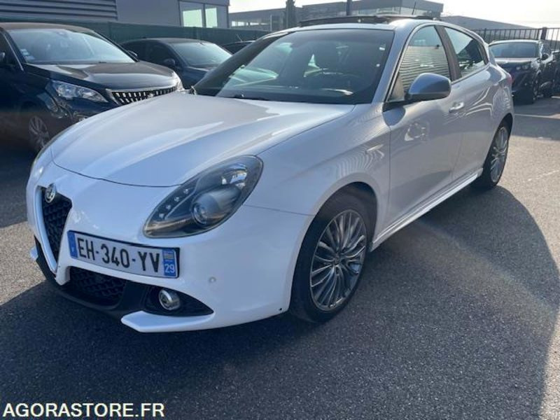 GIULIETTA LUSSO 1.4i TB 150cv S§S-12/2016-89360KM - Coche: foto 1 GIULIETTA LUSSO 1.4i TB 150cv S§S-12/2016-89360KM - Coche: foto 1