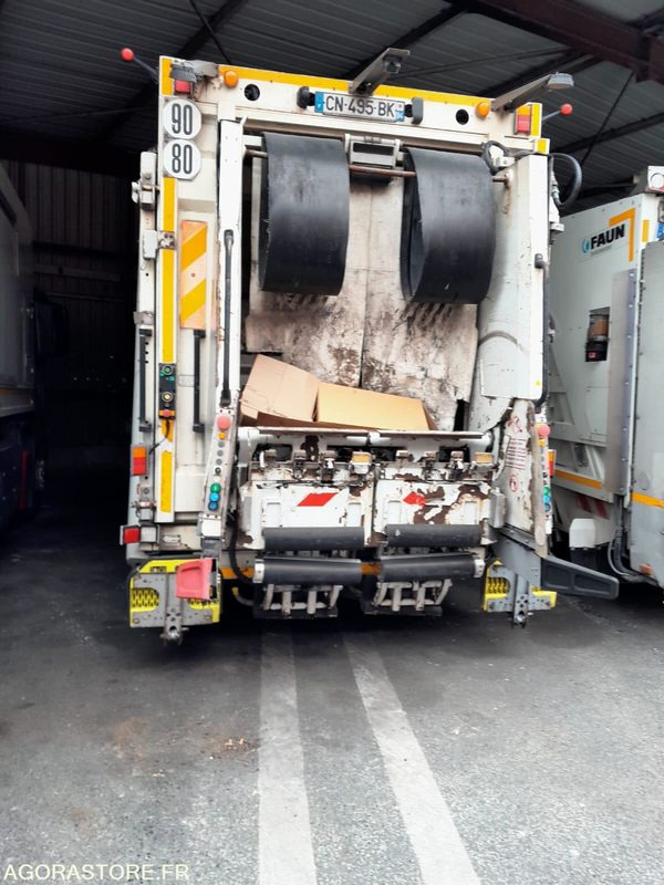 IVECO 19T/BOM-GNV - CN495BK - Camión de basura: foto 3 IVECO 19T/BOM-GNV - CN495BK - Camión de basura: foto 3