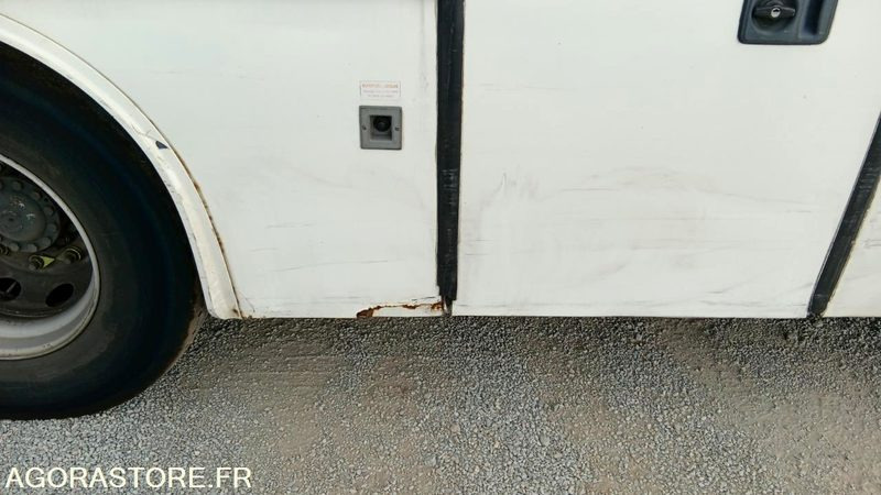 IVECO BUS AXER N°063047 - Minibús, Furgoneta de pasajeros: foto 3 IVECO BUS AXER N°063047 - Minibús, Furgoneta de pasajeros: foto 3