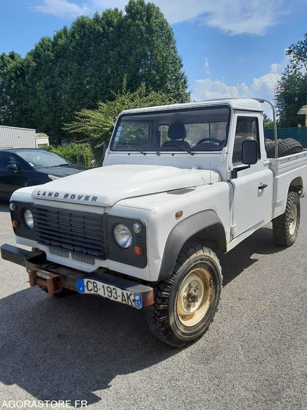 LAND ROVER DEFENDER 110 - 2012 - 81370KM - SUV/ Todoterreno: foto 1 LAND ROVER DEFENDER 110 - 2012 - 81370KM - SUV/ Todoterreno: foto 1