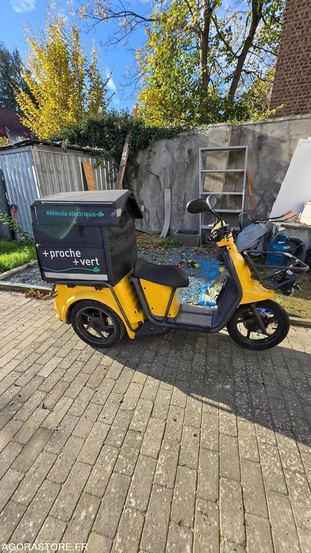 LEGIER - Motocicleta: foto 1 LEGIER - Motocicleta: foto 1