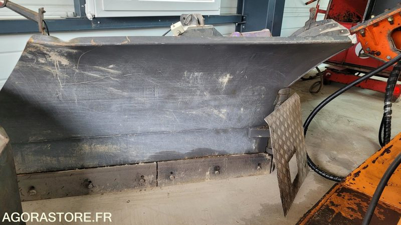 Lame de déneigement - Herramienta/ Equipo: foto 4 Lame de déneigement - Herramienta/ Equipo: foto 4