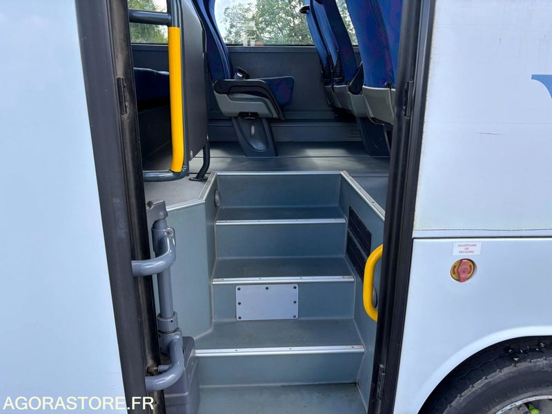 Lot de 3 minibus Mercedes mago et otokar navigo - Minibús, Furgoneta de pasajeros: foto 5 Lot de 3 minibus Mercedes mago et otokar navigo - Minibús, Furgoneta de pasajeros: foto 5