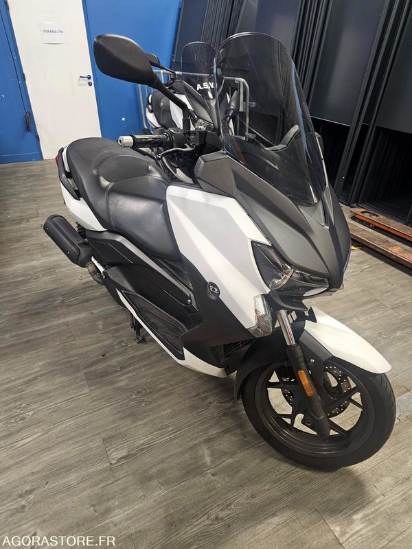 MBK EVOLIS - 2017 - 16338KM - EM144CD (CG ABS) - Motocicleta: foto 2 MBK EVOLIS - 2017 - 16338KM - EM144CD (CG ABS) - Motocicleta: foto 2