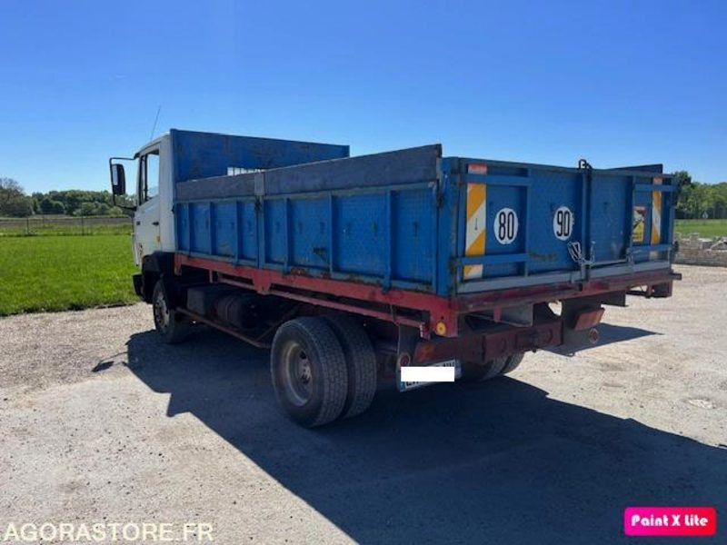 MERCEDES 809 D BENNE 7T5 - 1990 - 186 490km NOMBREUX TRAVAUX EFFECTUES/FACTURES - Furgoneta basculante: foto 2 MERCEDES 809 D BENNE 7T5 - 1990 - 186 490km NOMBREUX TRAVAUX EFFECTUES/FACTURES - Furgoneta basculante: foto 2