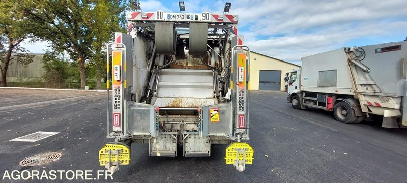 MERCEDES ECONIC - 2015 - Camión de basura: foto 3 MERCEDES ECONIC - 2015 - Camión de basura: foto 3