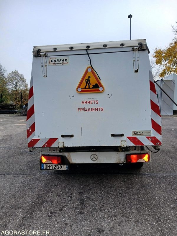 MERCEDES SPRINTER ANNEE 2014 - Furgoneta basculante: foto 3 MERCEDES SPRINTER ANNEE 2014 - Furgoneta basculante: foto 3