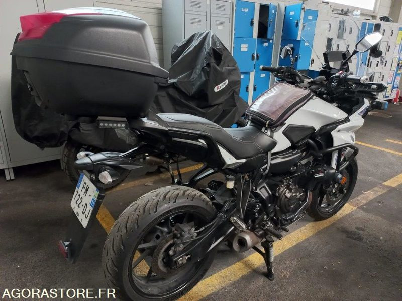 MOTO YAMAHA TRACER 700 - Motocicleta: foto 4 MOTO YAMAHA TRACER 700 - Motocicleta: foto 4