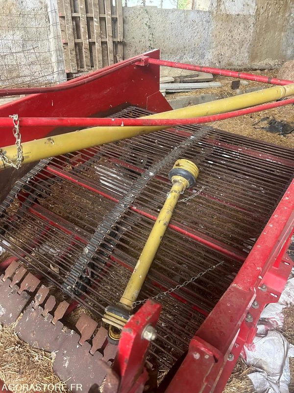 Arracheuse GRIMME - 2016 - BON ETAT GENERAL - Maquinaria agrícola: foto 2 Arracheuse GRIMME - 2016 - BON ETAT GENERAL - Maquinaria agrícola: foto 2