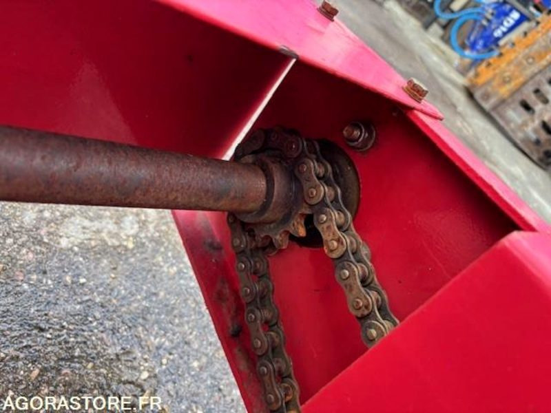 FRAISE A NEIGE 3 POINTS 1400 MM - Maquinaria agrícola: foto 5 FRAISE A NEIGE 3 POINTS 1400 MM - Maquinaria agrícola: foto 5