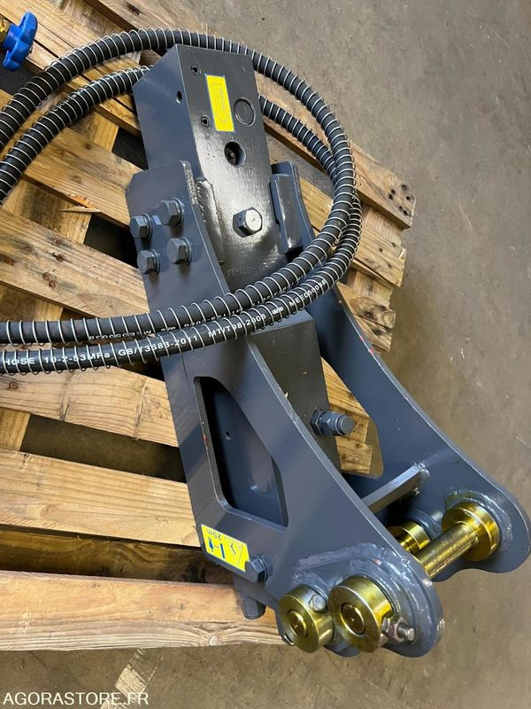 Marteaux hydraulique BRH pour mini pelle 800/1200 kg. - Excavadora: foto 1 Marteaux hydraulique BRH pour mini pelle 800/1200 kg. - Excavadora: foto 1