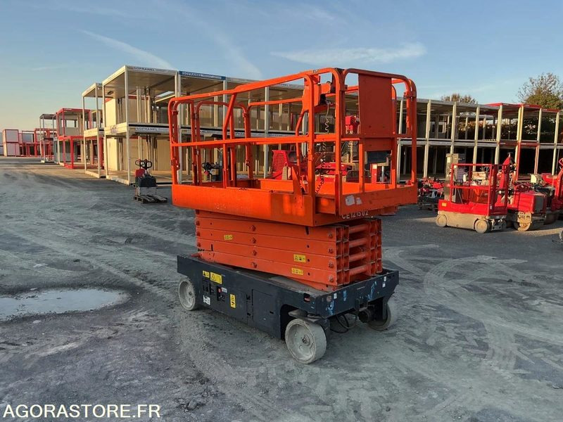 Nacelle electrique à ciseaux 12 m GENIE GS3246 - Plataforma de tijeras: foto 4 Nacelle electrique à ciseaux 12 m GENIE GS3246 - Plataforma de tijeras: foto 4